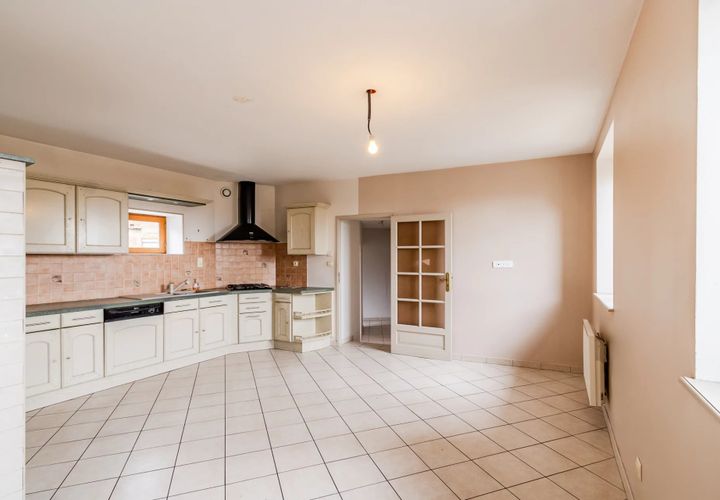 Leilighet i Les Olmes, Rhone, Les Olmes - € 180 000 | Ref: Les Olmes - foto 1