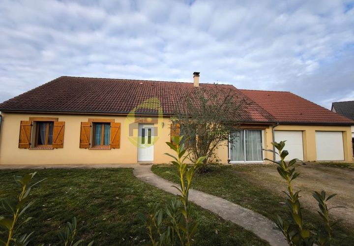 Villa a Avord, Cher, Avord - € 219.500 | Ref: 360031799 - foto 1