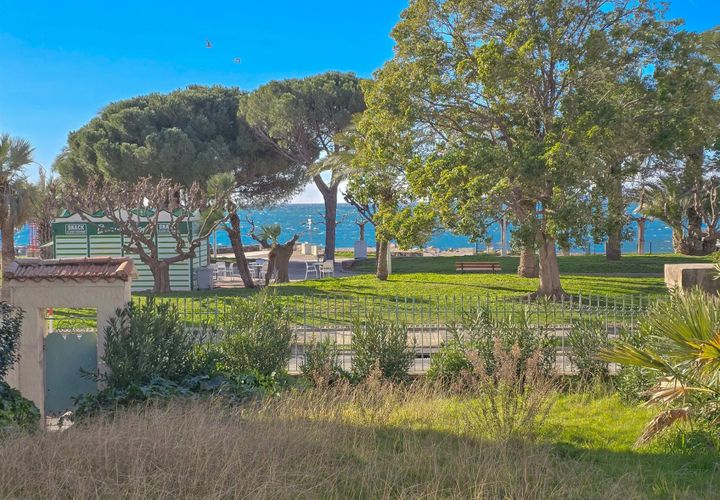 Villa i Saint-Raphael, Var, Saint-Raphael - € 1.380.000 | Ref: HH-15433540 - foto 1