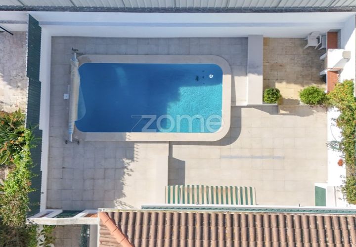 Villa a Carcavelos, Lisbon, Carcavelos - € 5.000/mes | Ref: ZMPT576332 - foto 1