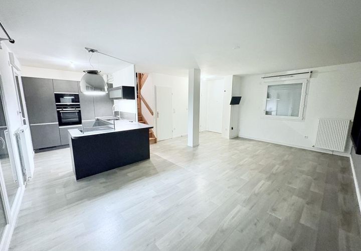 Villa i Melun, Seine-et-Marne, Melun - € 280.000 | Ref: LM33MM - foto 1