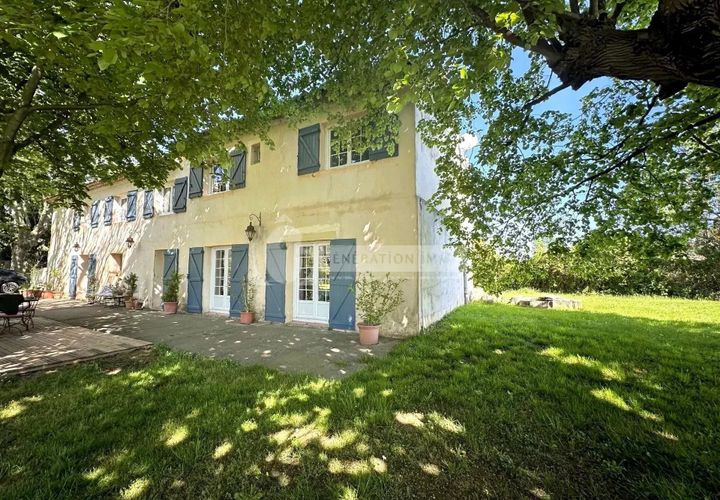 Villa i Raphele-les-Arles, Bouches-du-Rhone, Raphele-les-Arles - € 935.000 | Ref: 58 - foto 1