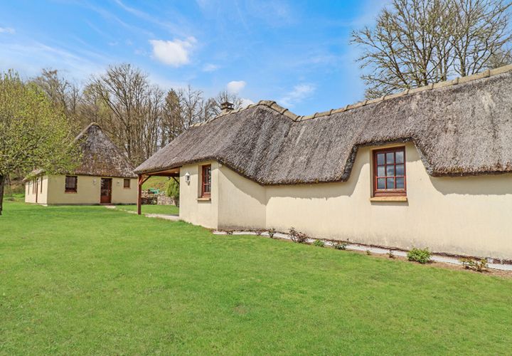 Villa i Peyrelevade, Correze, Peyrelevade - € 175.900 | Ref: CC-4708 - foto 1