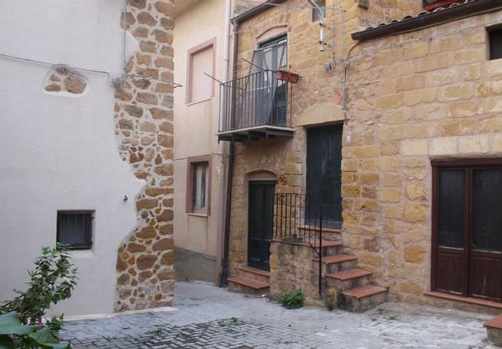 Byhus i Cianciana, Agrigento, Cianciana - € 28.000 | Ref: Casa Anna - foto 1