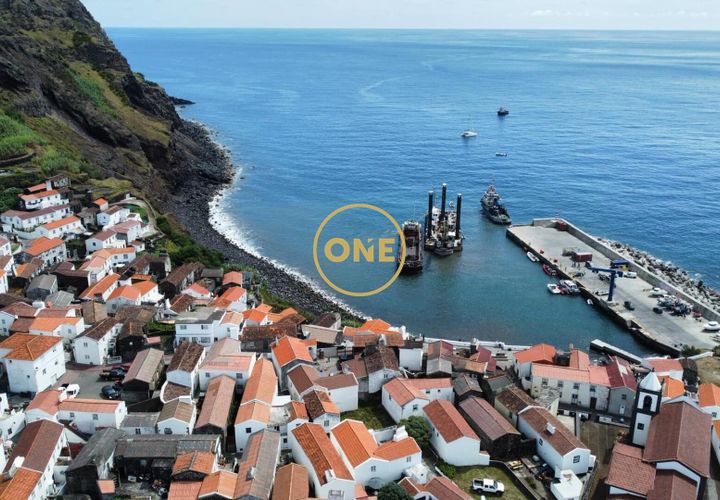 Byhus i Vila do Corvo, Corvo, Vila do Corvo - € 63.000 | Ref: ONE401673-8 - foto 1