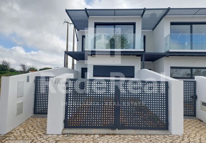 Villa i Quelfes, Faro, Quelfes - € 460 000 | Ref: 022250023 - foto 1