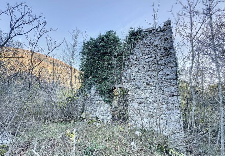 Landejendom i Madruzzo, Trento, Madruzzo - € 157.000 | Ref: T-273 - foto 1
