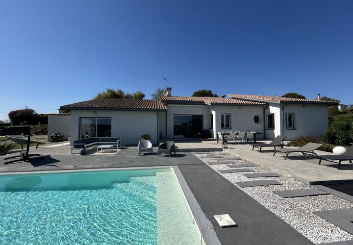 Villa a Sainte-Bazeille, Lot-et-Garonne, Sainte-Bazeille - € 465.000 | Ref: 4419 - foto 1