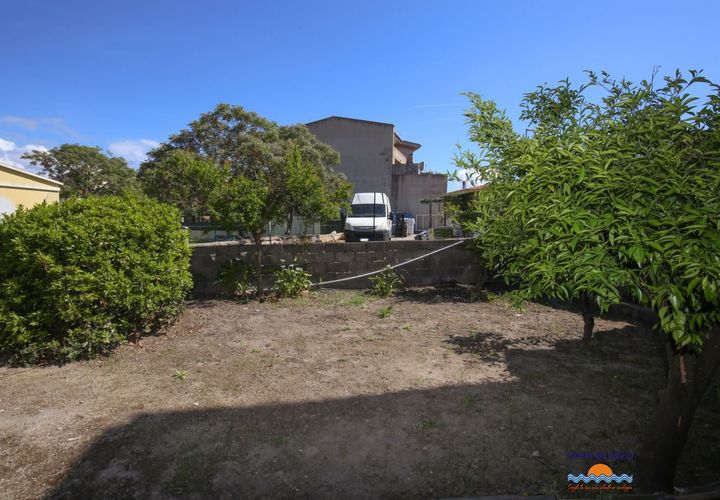 Villa a Valledoria, Sassari, Valledoria - € 120.000 | Ref: Casa indipendente da ristrutturare con terreno - foto 1