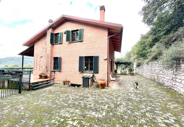 Villa a Perugia, Perugia, Perugia - € 480.000 | Ref: 85767065 - foto 1