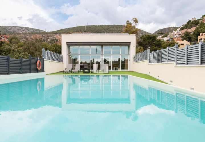 Villa a Castelldefels, Barcelona, Castelldefels - € 1.890.000 | Ref: GAV59258 - foto 1
