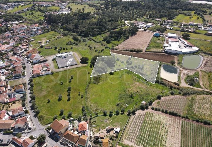 Helårsgrund i Loures, Lisbon, Loures - € 200.000 | Ref: TER_136 - foto 1