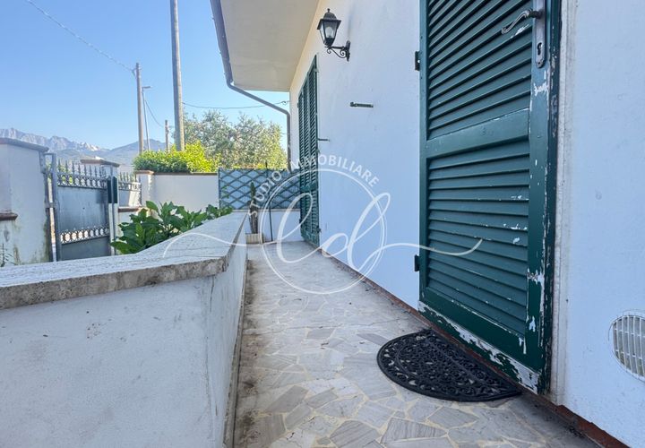 Villa i Seravezza, Lucca, Seravezza - € 265.000 | Ref: 2317 - foto 1