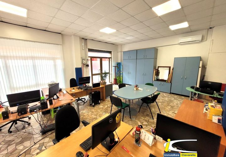 Erhvervsejendom i Ladispoli, Rome, Ladispoli - € 105.000 | Ref: PSA-121 - foto 1