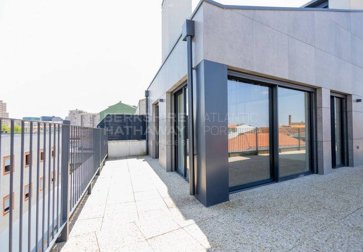 Penthouse i Oliveira do Douro, Porto, Oliveira do Douro - € 350.000 | Ref: ÀTI_1071 - foto 1