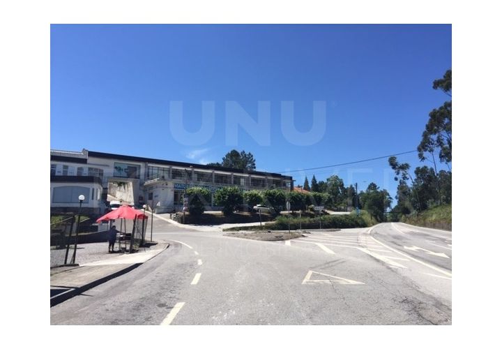 L'establiment comercial a Darque, Viana do Castelo, Darque - € 3.750/mes | Ref: UNU-F3-04-47 - foto 1