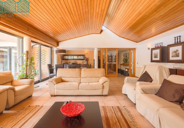 Villa i Aveiro, Aveiro, Aveiro - € 675.000 | Ref: CAS_2339 - foto 1