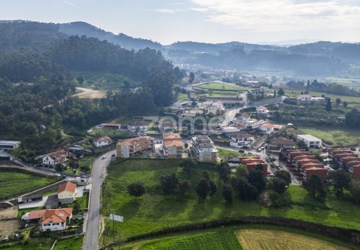 Helårsgrund i Vila Verde, Braga, Vila Verde - € 320.000 | Ref: ZMPT576685 - foto 1