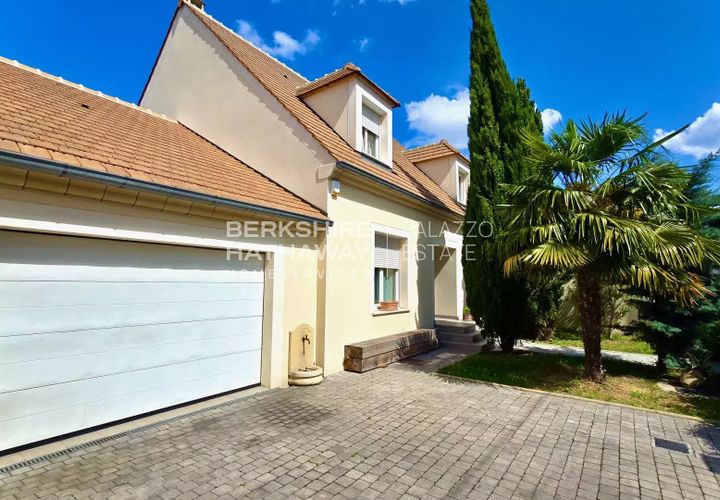Villa a Drancy, Seine-Saint-Denis, Drancy - € 630.000 | Ref: FRA01 - foto 1