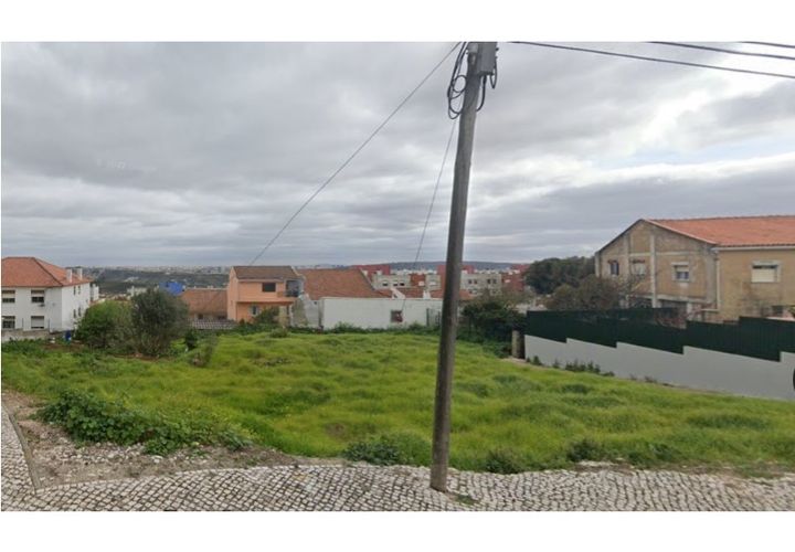 Helårsgrund i Amadora, Lisbon, Amadora - € 85.000 | Ref: 25007 A - foto 1