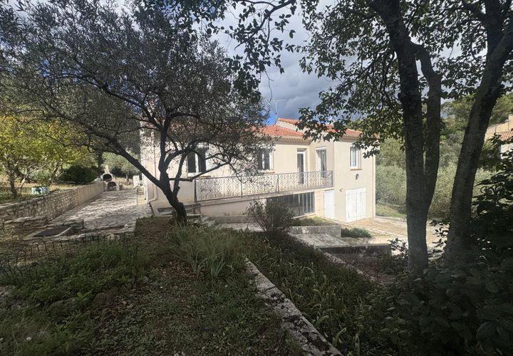 Villa i Nimes, Gard, Nimes - € 390.000 | Ref: 85823148 - foto 1