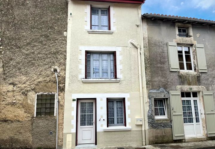 Villa - Verteuil-sur-Charente, Charente, Verteuil-sur-Charente - € 88 000 | Réf : BVI80851 - photo 1