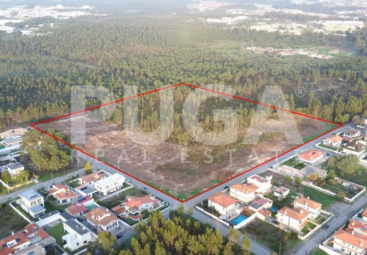 Helårsgrund i Ovar, Aveiro, Ovar - € 850.000 | Ref: PU-1000003 - foto 1