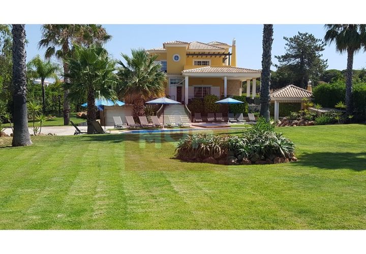 Villa i Almancil, Faro, Almancil - € 1.750.000 | Ref: 165250017 - foto 1