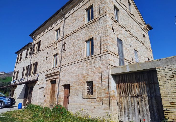 Farm hus i Montegiorgio, Fermo, Montegiorgio - € 300.000 | Ref: mc0-44041 - foto 1
