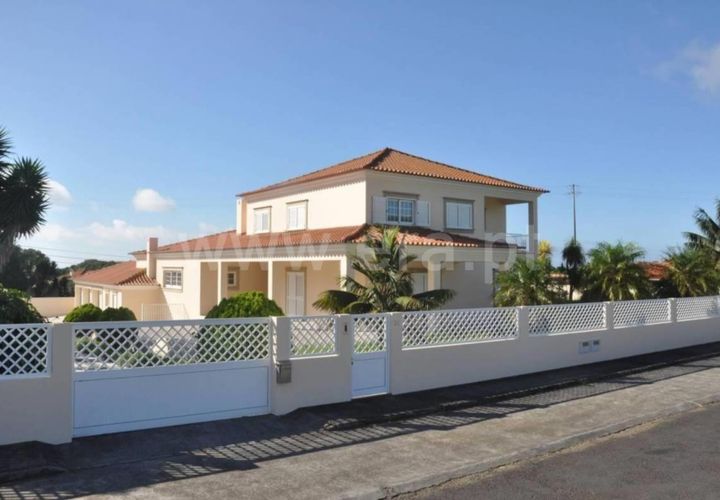 Villa a Horta, Faial, Horta - € 880.000 | Ref: 374250099 - foto 1