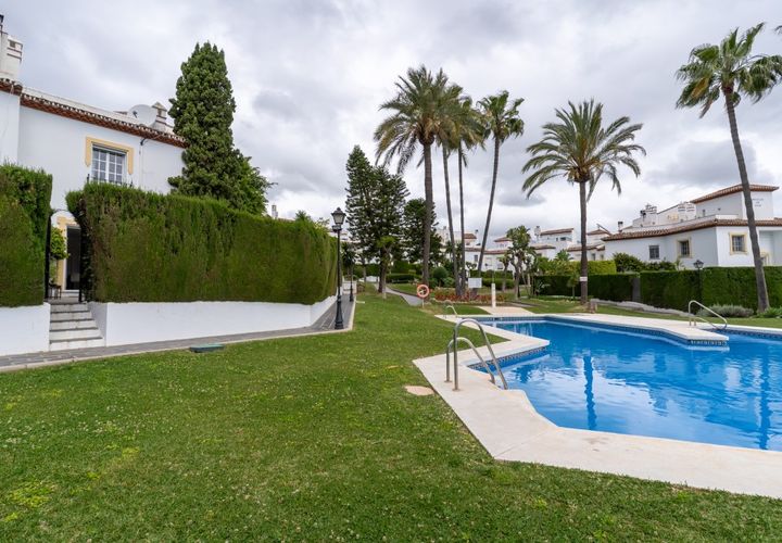 Byhus i Estepona, Malaga, Estepona - € 635.000 | Ref: ROB017 - foto 1