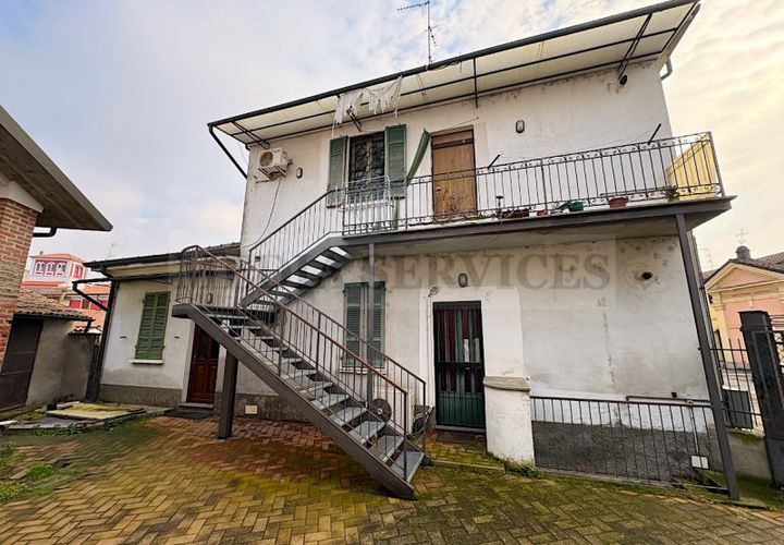 Villa a Mede, Pavia, Mede - € 85.000 | Ref: GB_398 - foto 1