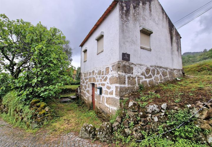 Villa a Guarda, Guarda, Guarda - € 33.000 | Ref: 046250149 - foto 1