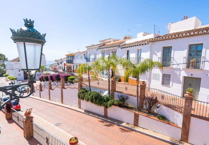 Villa a Nerja, Malaga, Nerja - € 450.000 | Ref: DH30203 - foto 1