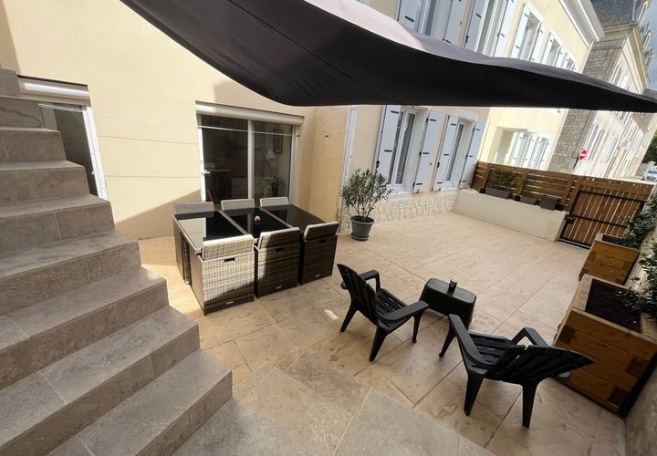 Villa i Lucon, Vendee, Lucon - € 271.900 | Ref: 830034250691 - foto 1