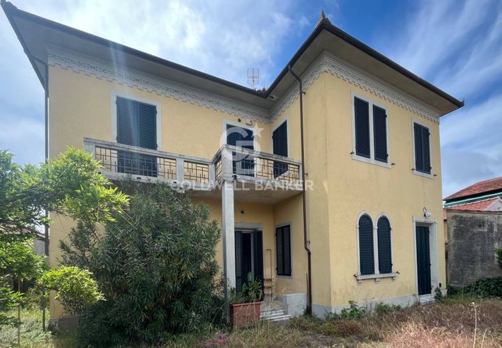 Villa i Camaiore, Lucca, Camaiore - € 980.000 | Ref: CBI129-2006-130479 - foto 1