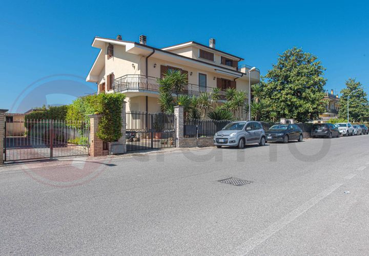 Villa i Roccasecca, Frosinone, Roccasecca - € 310.000 | Ref: AC99-149-1586 - foto 1