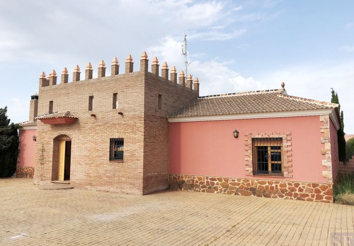 Villa a Sedella, Malaga, Sedella - € 480.000 | Ref: CV639 - foto 1
