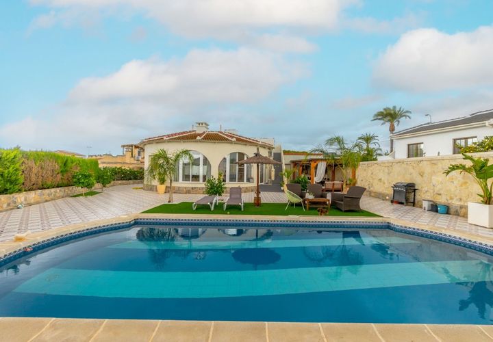 Villa a Rojales, Alicante, Rojales - € 575.000 | Ref: jhn0372 - foto 1