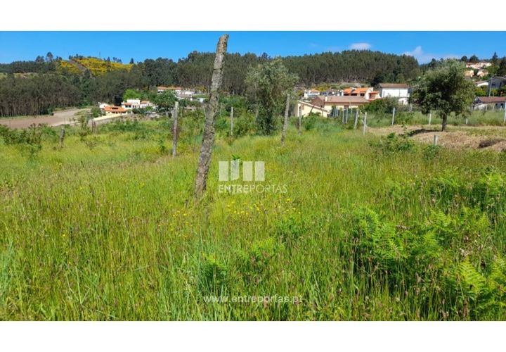 Helårsgrund i Amarante, Porto, Amarante - € 83.000 | Ref: MC09795 - foto 1