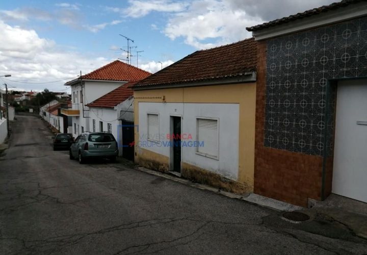 Byhus i Torres Novas, Santarem, Torres Novas - € 35.000 | Ref: M-28813 - foto 1