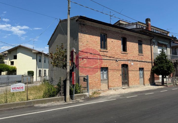 Villa a Rimini, Rimini, Rimini - € 150.000 | Ref: S-C1-057 - foto 1