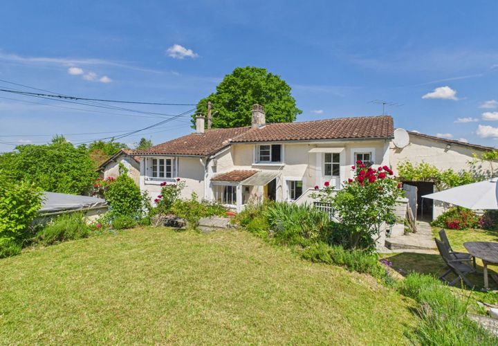 Villa a Verteillac, Dordogne, Verteillac - € 180.000 | Ref: BVI76408 - foto 1