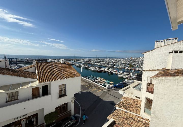 Lejlighed i Puerto Banus, Malaga, Puerto Banus - € 1.299.000 | Ref: S23079 - foto 1