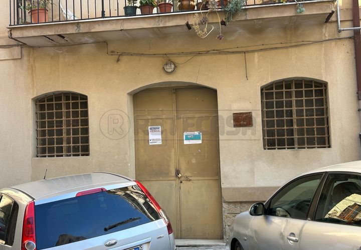 Lejlighed i Caltanissetta, Caltanissetta, Caltanissetta - € 15.000 | Ref: 1621 - foto 1