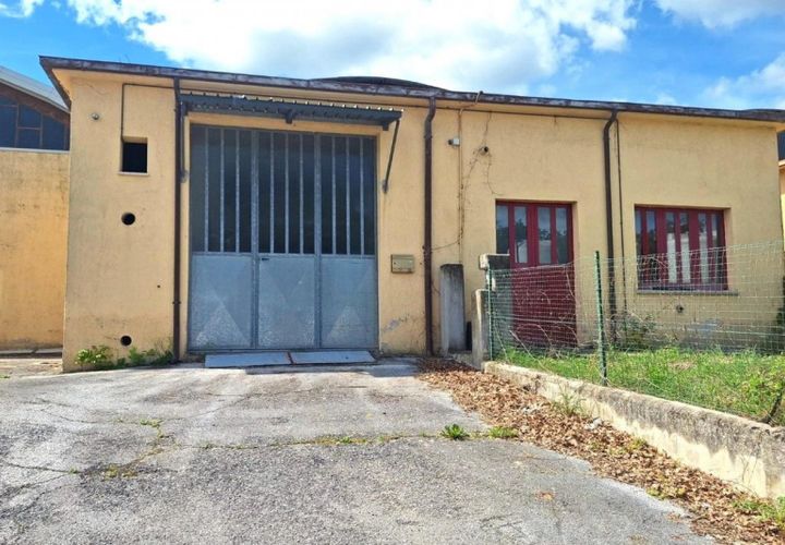 Erhvervsejendom i Cingoli, Macerata, Cingoli - € 117.776 | Ref: 2515104 - foto 1