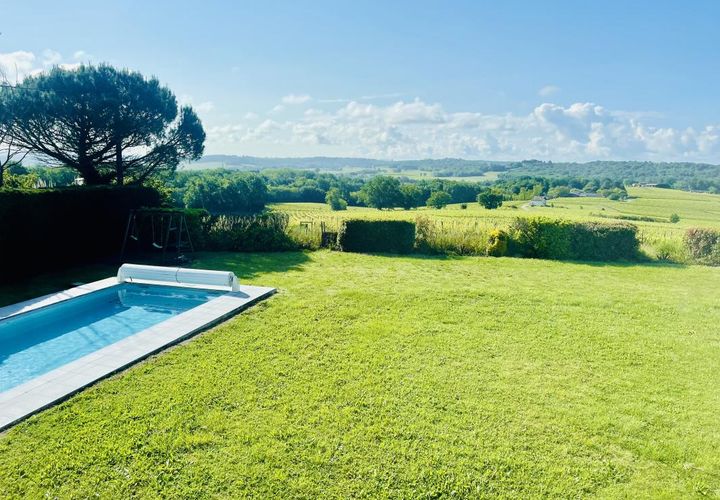 Landejendom i Escoussans, Gironde, Escoussans - € 780.000 | Ref: 240624-111809 - foto 1