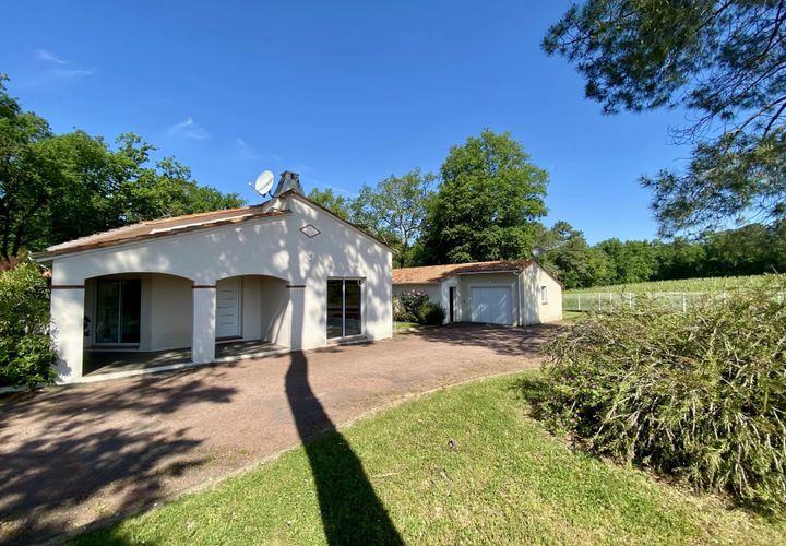 Villa a Bergerac, Dordogne, Bergerac - € 413.400 | Ref: BVI80661 - foto 1