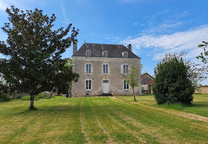 Villa a Montmorillon, Vienne, Montmorillon - € 350.000 | Ref: BVI74676 - foto 1