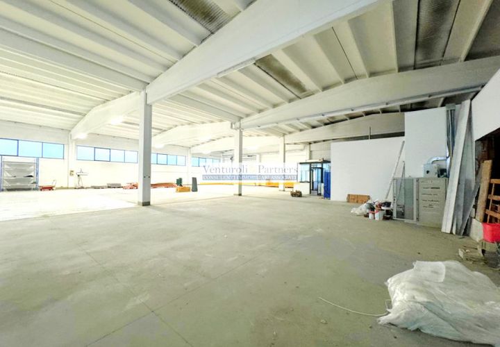 Erhvervsejendom i Calcinato, Brescia, Calcinato - € 280.000 | Ref: vp685 - foto 1